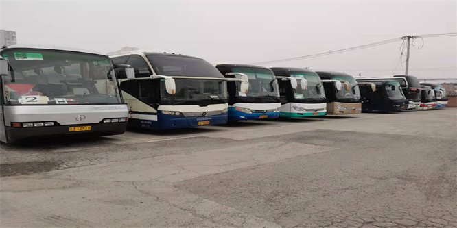 首嘉车队为您提供各种婚车租赁服务